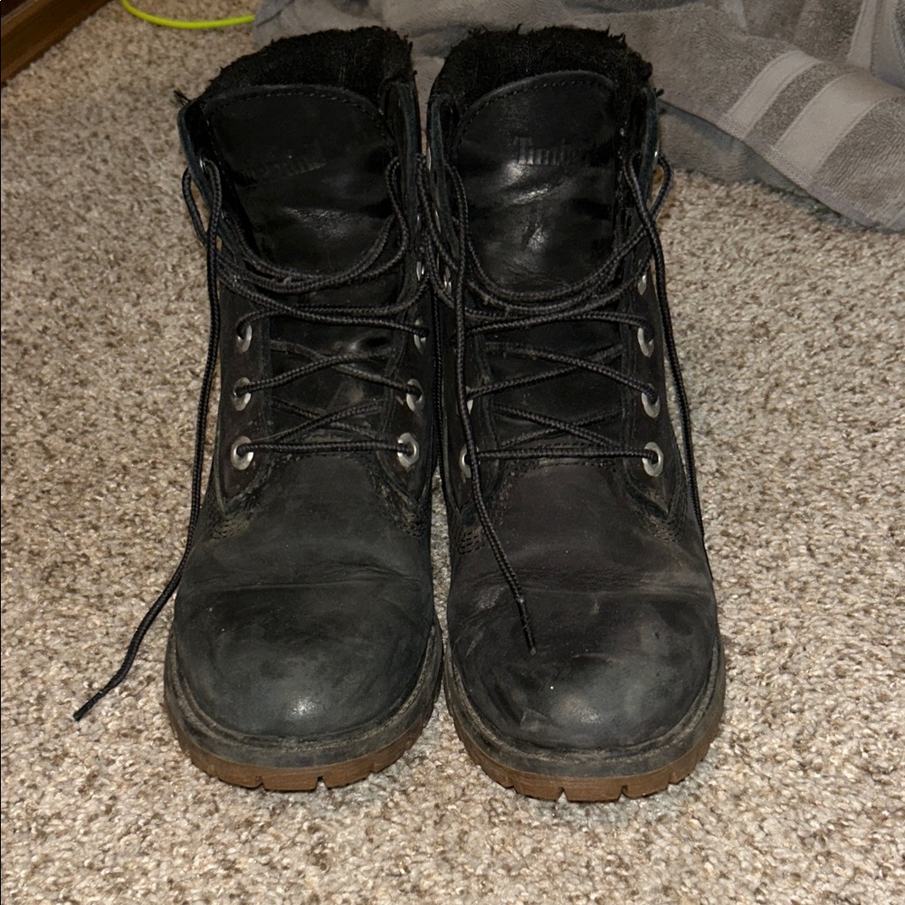 Timberland Black fleece lined boots